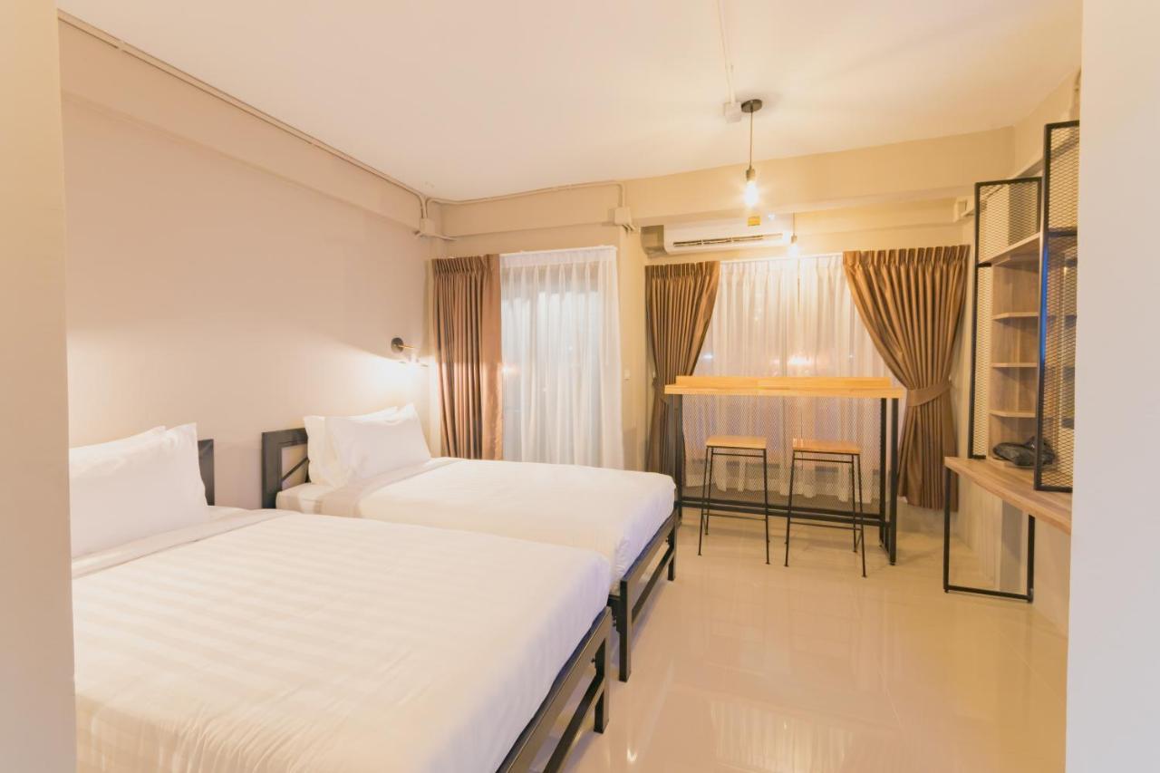 Life Is Goood Aparthotel Джомтиен Бийч Екстериор снимка